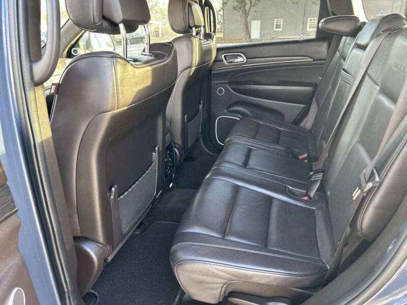 2019 Jeep Grand Cherokee Summit