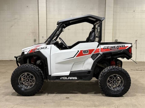 2017 Polaris GENERAL 10