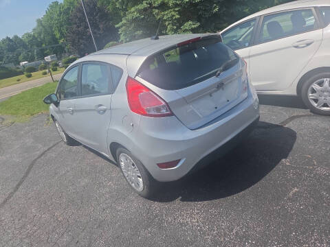 2017 Ford Fiesta S