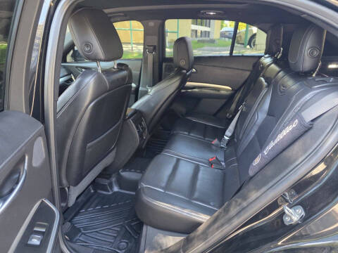 2020 Cadillac XT4 Premium Luxury