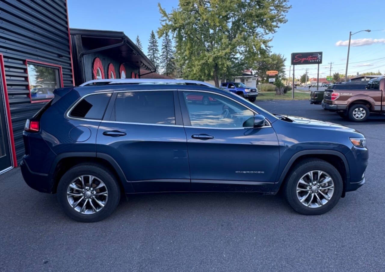 2019 Jeep Cherokee for sale at SIGNATURE AUTOS LLC in Weston, WI