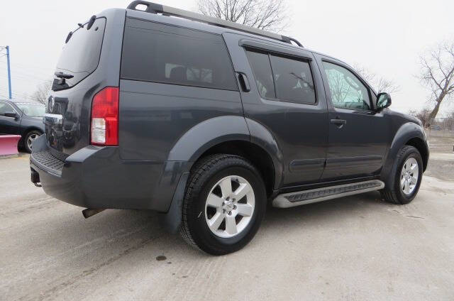 2012 Nissan Pathfinder SV