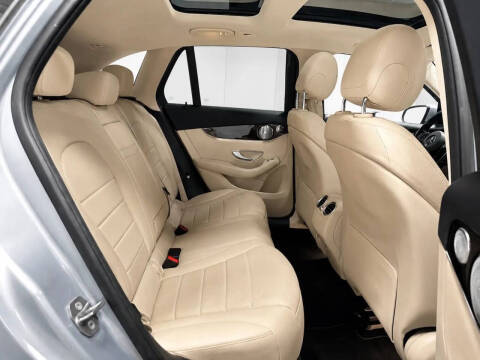 2017 Mercedes-Benz GLC GLC 300