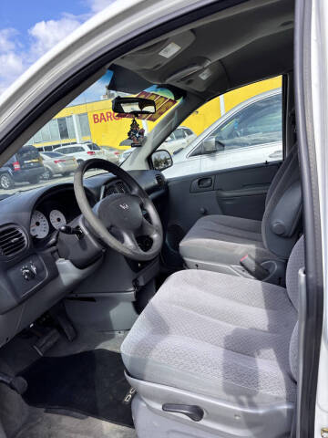 2006 Dodge Caravan SE