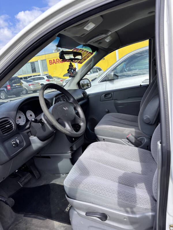 2006 Dodge Caravan SE