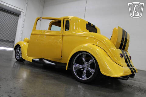 1933 Plymouth 5 Window