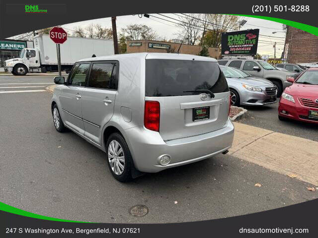 2009 Scion xB