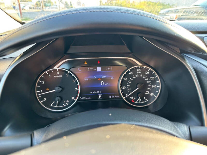 2023 Nissan Murano SL