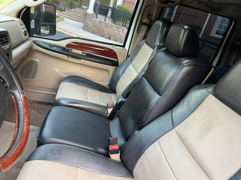 2005 Ford Excursion Eddie Bauer