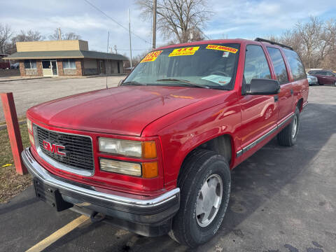 1999 GMC Suburban for sale at Best Buy Car Co in Independence MO