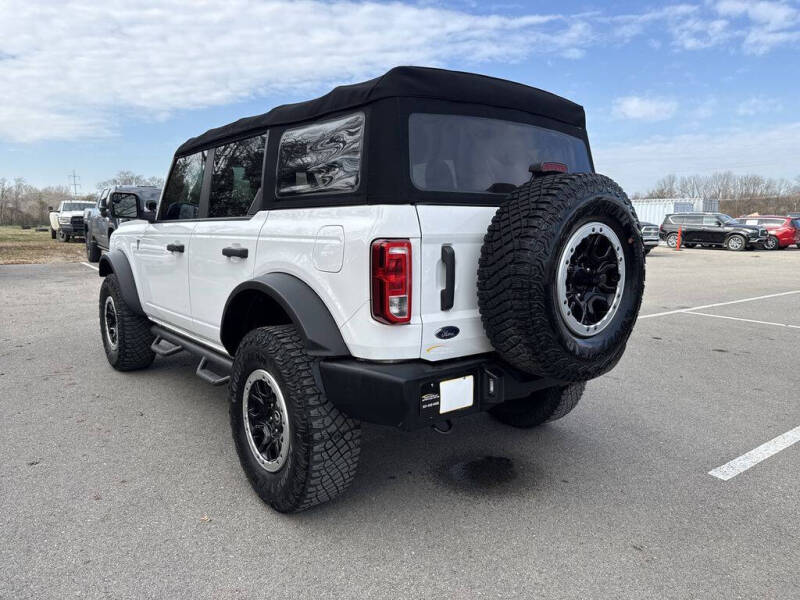 2022 Ford Bronco Base Advanced