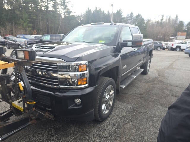 2017 Chevrolet Silverado 2500HD for sale at TTC AUTO OUTLET/TIM'S TRUCK CAPITAL & AUTO SALES INC ANNEX in Epsom NH