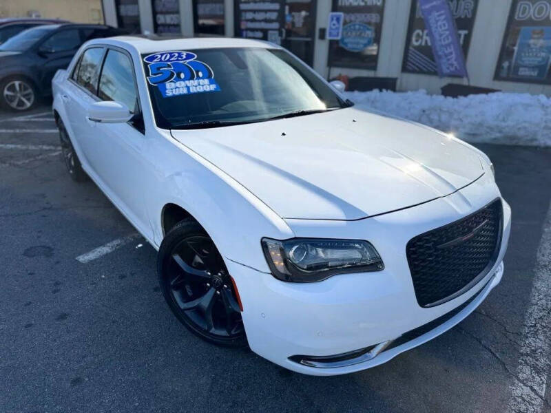 2023 Chrysler 300 S V6
