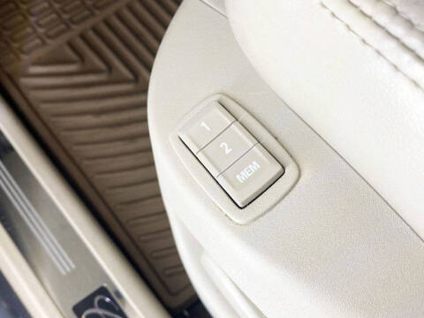 2010 Cadillac SRX Luxury Collection