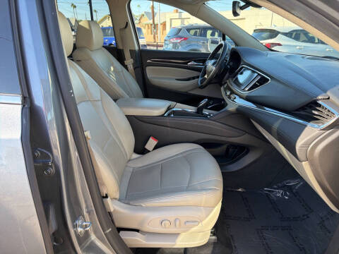 2019 Buick Enclave Essence