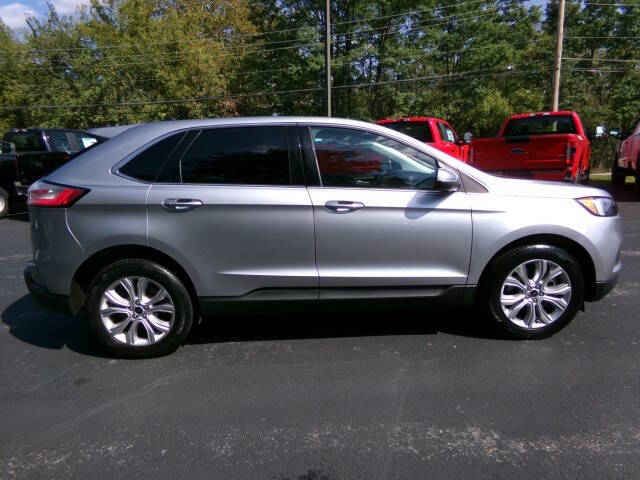 2023 Ford Edge Titanium