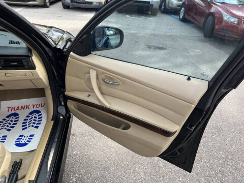 2011 BMW 3 Series 328i