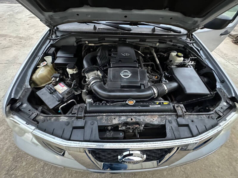 2011 Nissan Frontier SL