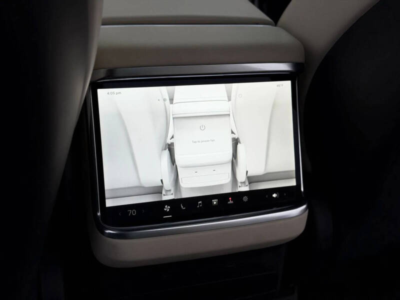 2023 Tesla Model X Plaid