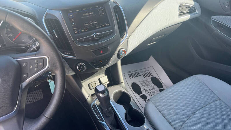 2019 Chevrolet Cruze LS