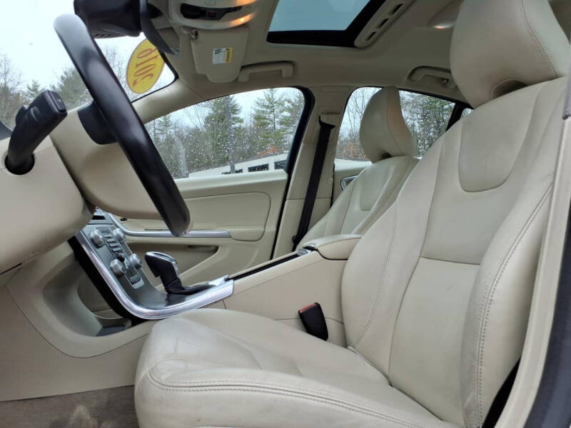 2016 Volvo S60 T5 Drive-E Premier