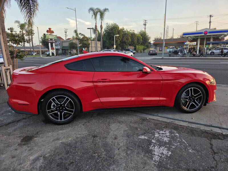 2021 Ford Mustang