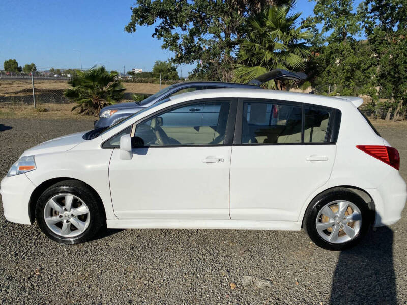 2012 Nissan Versa 1.8 SL
