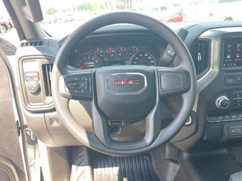 2024 GMC Sierra 1500 Pro
