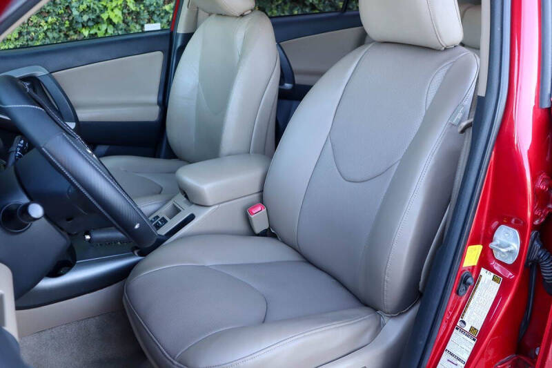 2011 Toyota RAV4 Limited