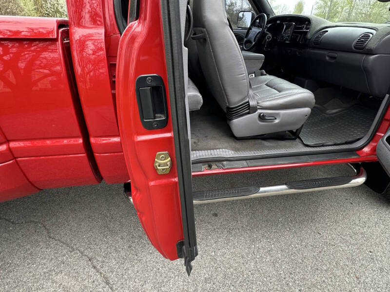 1998 Dodge Ram 3500 Laramie SLT