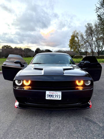 2021 Dodge Challenger SXT