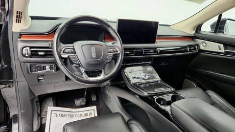 2022 Lincoln Nautilus Reserve