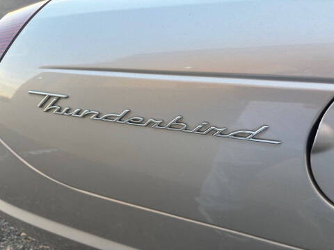 2004 Ford Thunderbird Deluxe