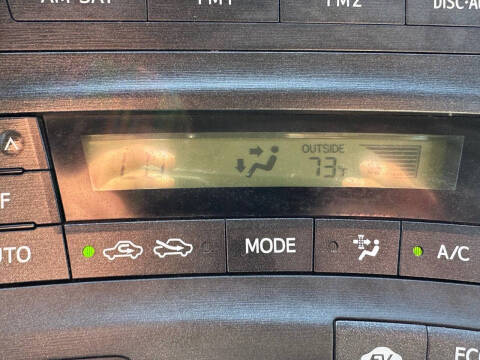 2011 Toyota Prius Two