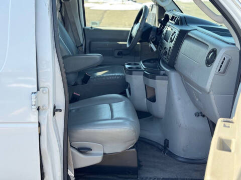 2014 Ford E-Series
