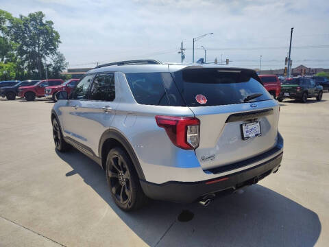 2024 Ford Explorer ST-Line