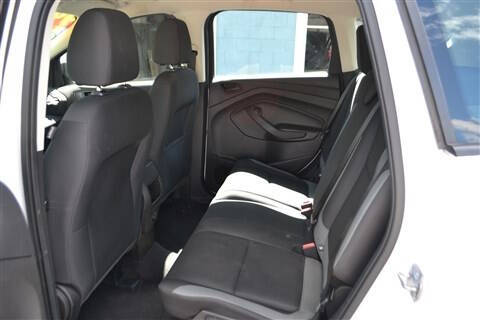 2016 Ford Escape S