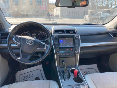 2015 Toyota Camry XSE