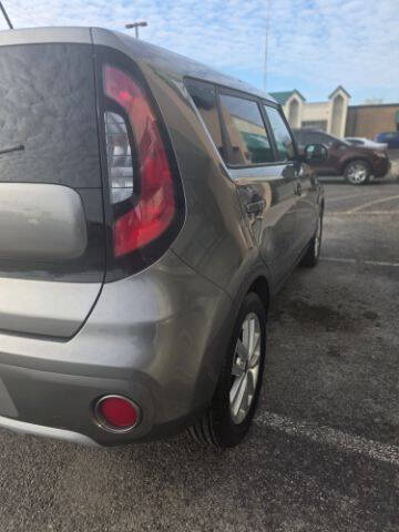 2019 Kia Soul +