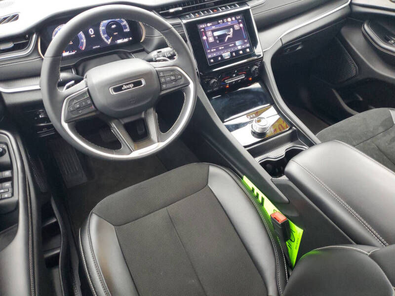 2024 Jeep Grand Cherokee L Altitude X