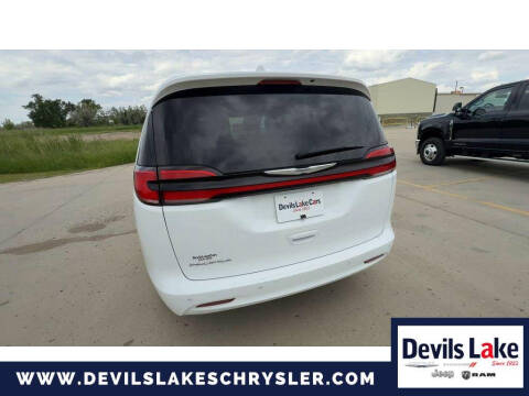2021 Chrysler Pacifica Touring L