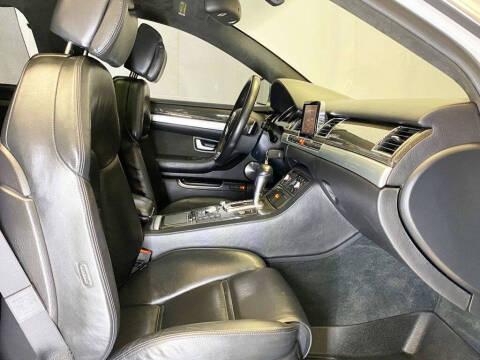 2008 Audi S8 quattro