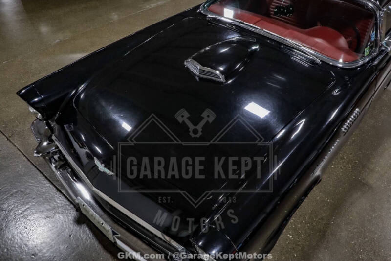 1957 Ford Thunderbird