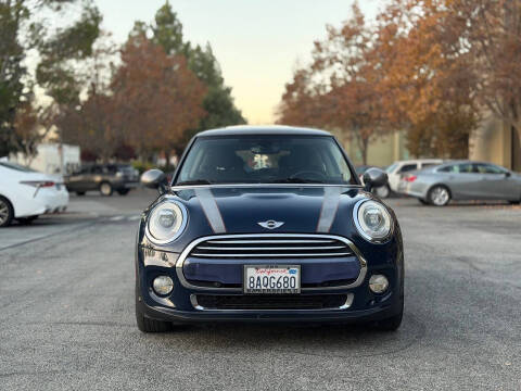 2017 MINI Hardtop 2 Door Cooper
