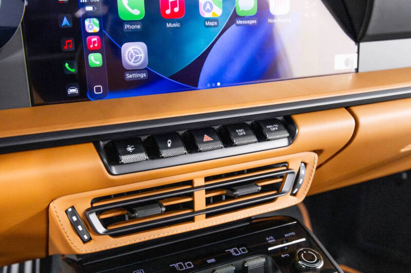 2024 Porsche 911 S/T