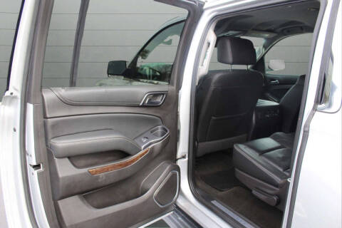 2017 Chevrolet Suburban LT