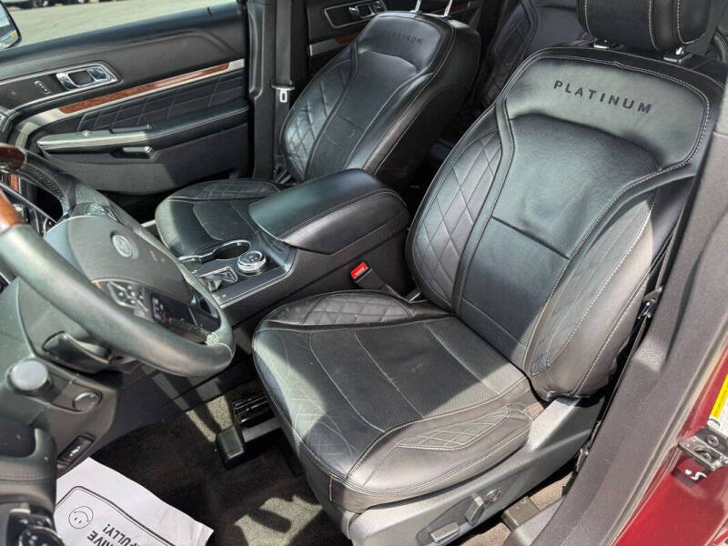 2018 Ford Explorer Platinum