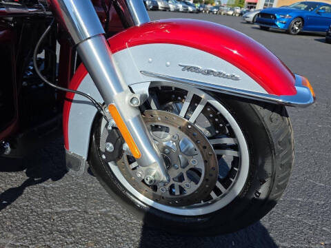 2019 Harley-Davidson FLHTCUTG TRI GLIDE ULTRA CLASS