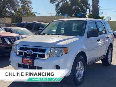 2011 Ford Escape XLS