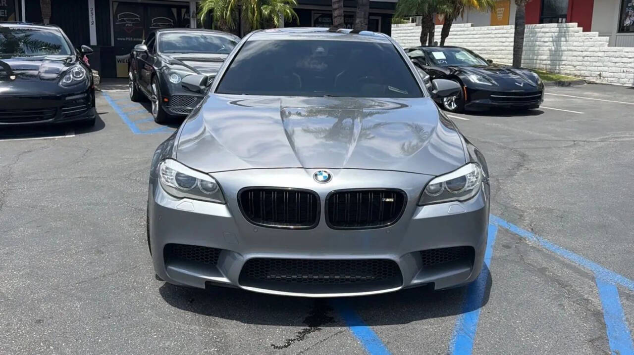 Silver 2013 BMW M5 Base 4dr Sedan 2